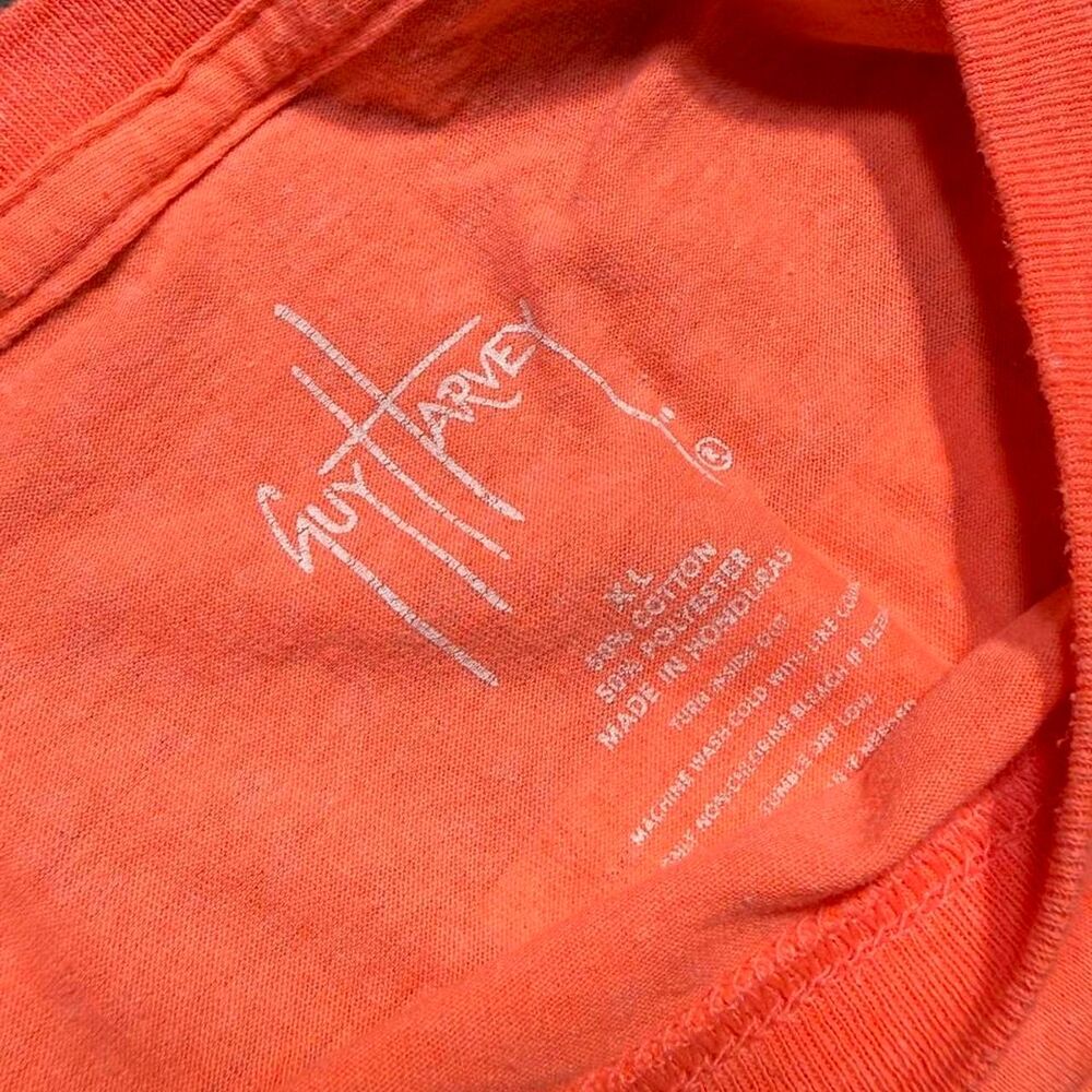 Vintage 90s Guy Harvey salmon graphic tee Size XL - Picture 2 of 5